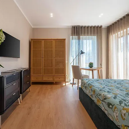 Rooftop 31 With Sea View *